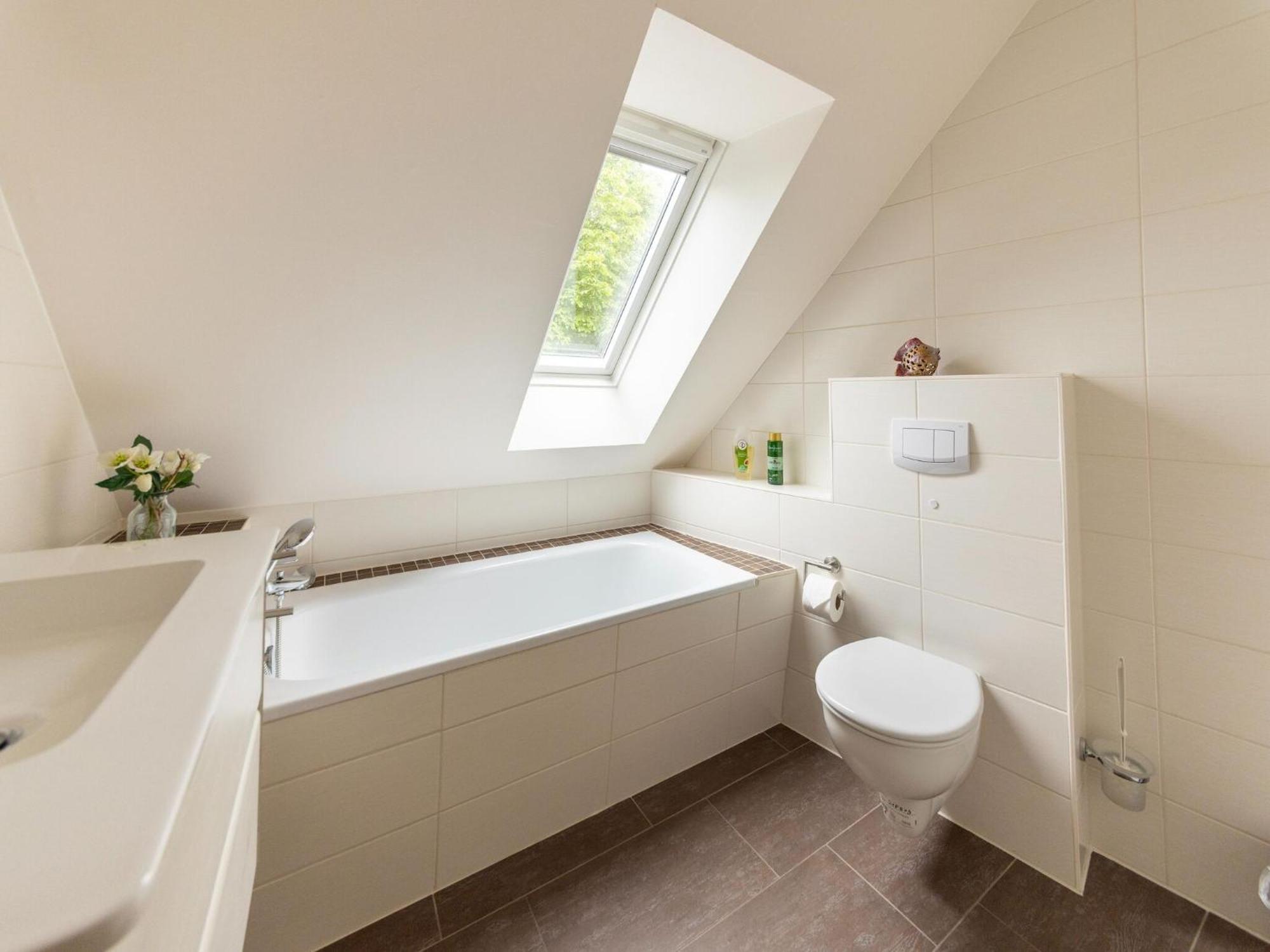 Modern Holiday Home With Sauna By The Sea In Wiek Wiek auf Rügen Екстериор снимка