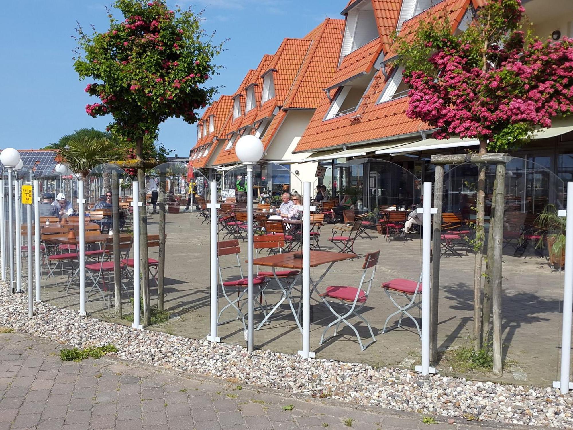 Modern Holiday Home With Sauna By The Sea In Wiek Wiek auf Rügen Екстериор снимка